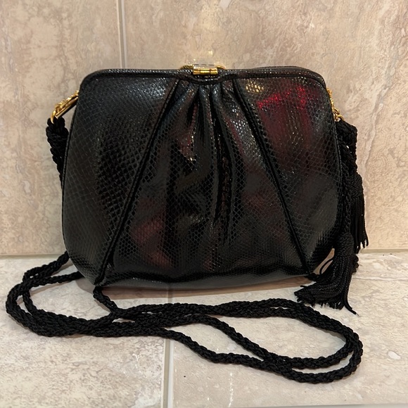 Vintage~Judith Leiber~Black Snake Skin with Gold and Carnelian stones clasp bag - Picture 2 of 9